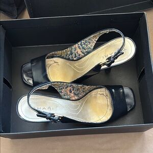 Tahari Black and Gold Heels